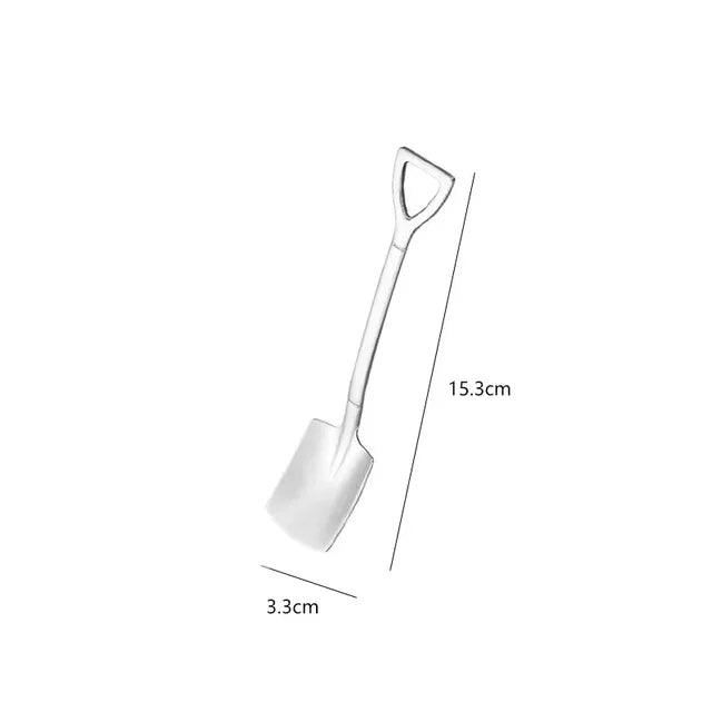 Häftig tesked i form av en spade