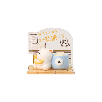 Heminredningsprydnader, söta födelsedagspresenter.